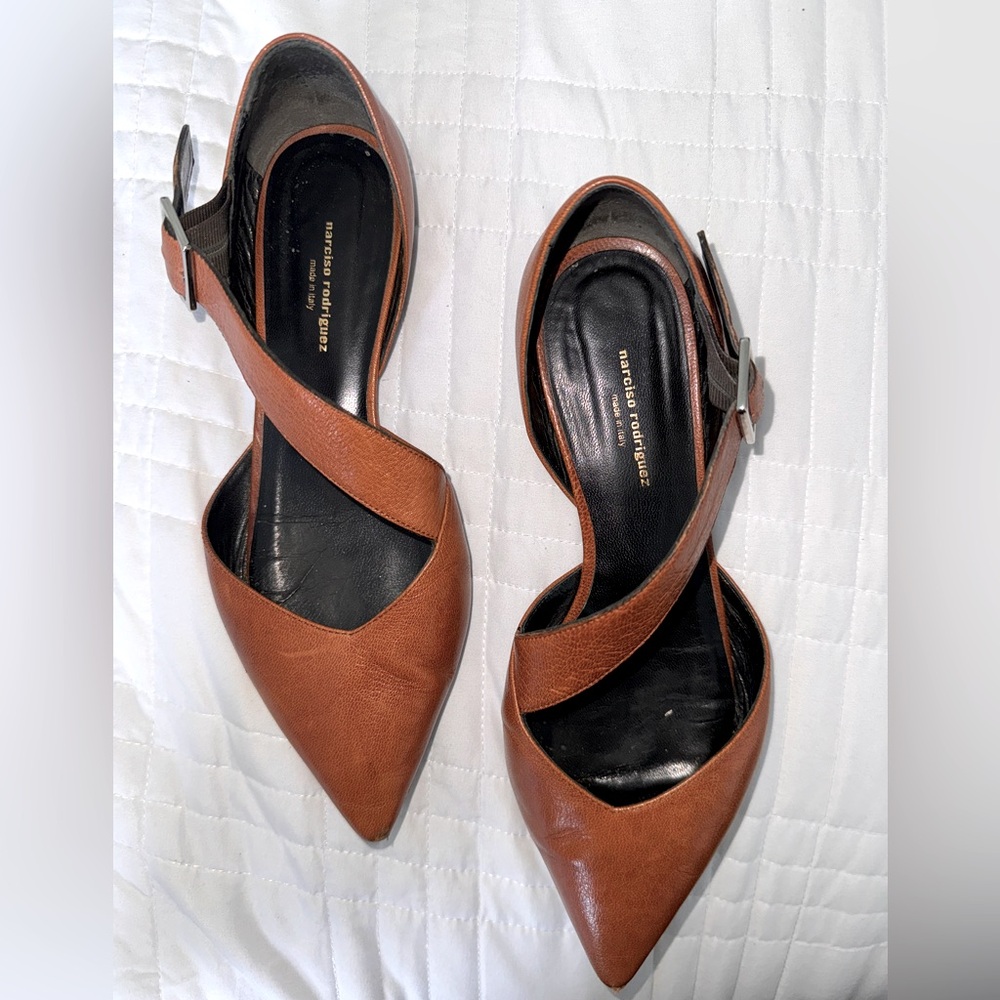 🤎 Narciso Rodríguez flats Camel flats Size 6.5